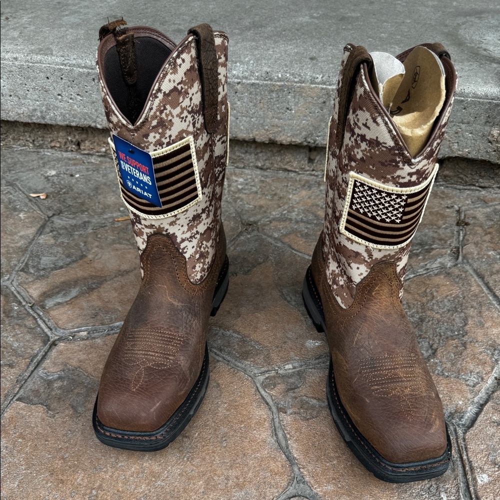 Ariat work men Boots